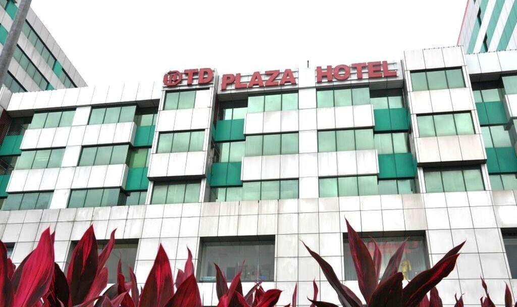 Td Plaza Hotel Kota Kinabalu Dış mekan fotoğraf